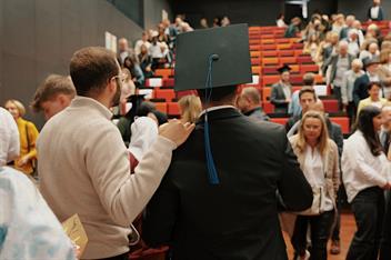 Absolventenfeier 2024 Hochschule Düsseldorf (HSD)
